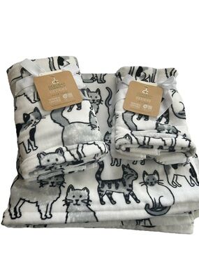 Deborah Connolly 6 PC Bath Towel Set Kitty Cats Kittens Tabby Cat Black White